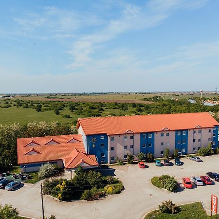 Iris Hotel Bors Ngoại thất bức ảnh